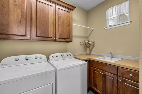 Other - 19307 Blue Lake Loop, Bend, OR 97702 photo 1 of 8