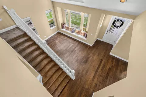 Entry Way - 19307 Blue Lake Loop, Bend, OR 97702 photo 2 of 2