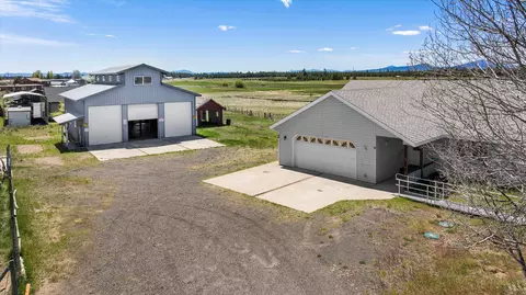 51451 Morson St, La Pine, OR 97739
