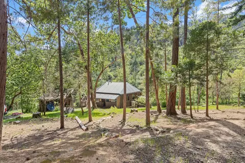4280 Lower Wolf Creek Rd, Wolf Creek, OR 97497