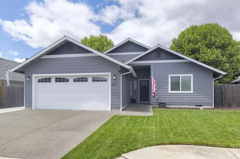 1340 George Tweed Blvd, Grants Pass, OR 97527