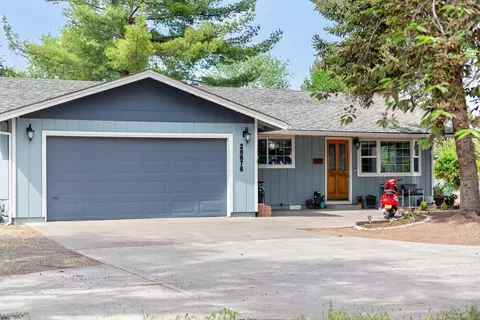 20676 Morningstar Dr, Bend, OR 97701