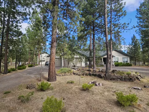 1713 Stetson Ct, La Pine, OR 97739