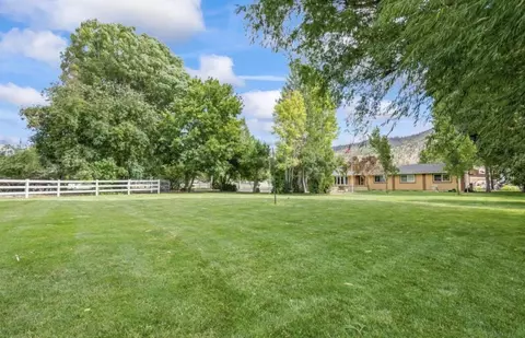 389 NE Orchard Ln, Prineville, OR 97754