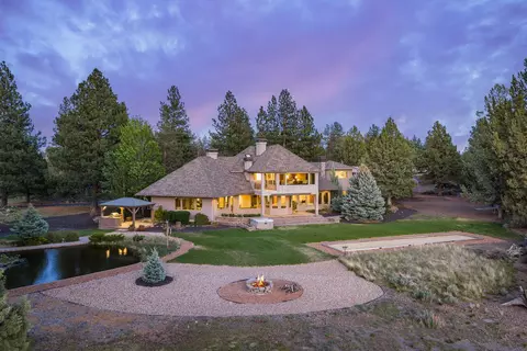 21725 Rickard Rd, Bend, OR 97702