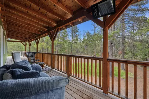 Exterior - 15789 Deedon Ln, La Pine, OR 97739 photo 3 of 18