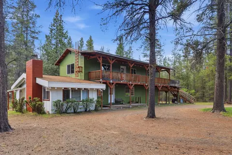 Exterior - 15789 Deedon Ln, La Pine, OR 97739 photo 2 of 18
