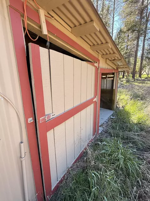 Other - 16025 Strawn Rd, La Pine, OR 97739 photo 16 of 28