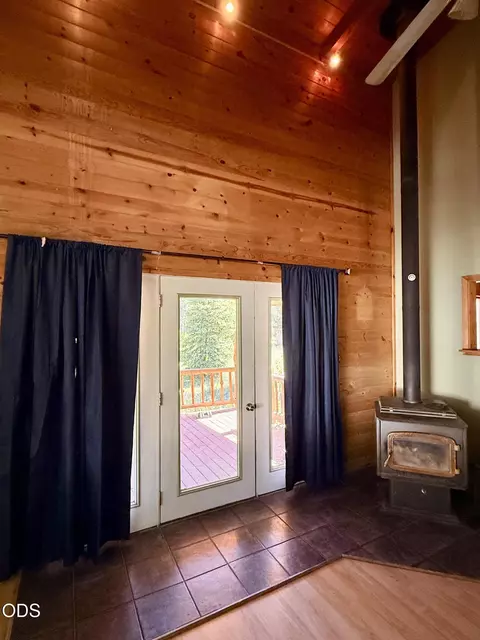 Other - 16025 Strawn Rd, La Pine, OR 97739 photo 3 of 28