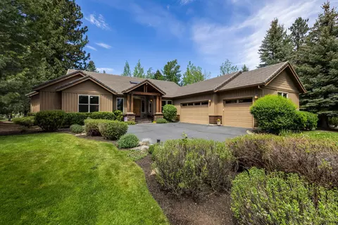 Exterior - 19574 Green Lakes Loop, Bend, OR 97702 photo 13 of 13