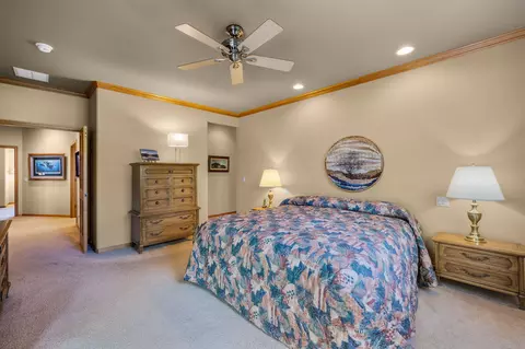 Bedroom - 19574 Green Lakes Loop, Bend, OR 97702 photo 1 of 4