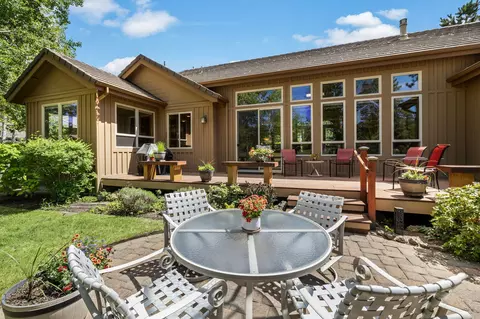 Exterior - 19574 Green Lakes Loop, Bend, OR 97702 photo 9 of 13