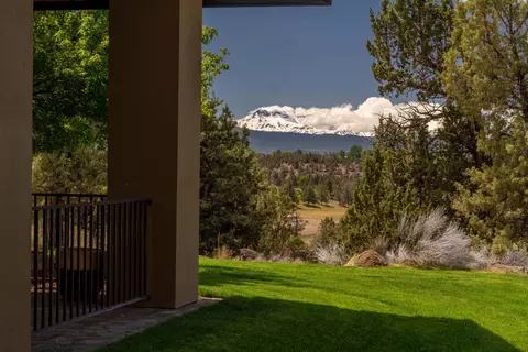 Exterior - 20450 Arrowhead Dr, Bend, OR 97703 photo 10 of 20