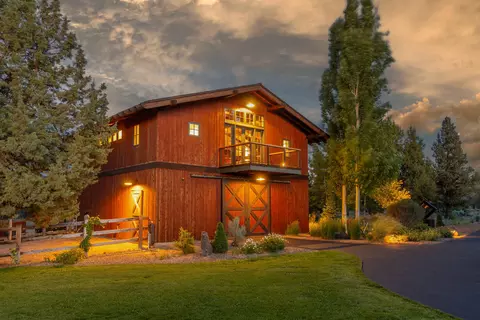 Exterior - 20450 Arrowhead Dr, Bend, OR 97703 photo 16 of 20
