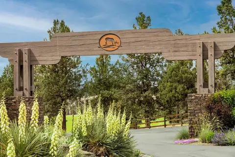View/Area - 20450 Arrowhead Dr, Bend, OR 97703 photo 7 of 7