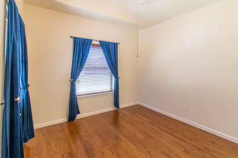 Bedroom - 337 Cedar Ridge Dr, Cave Junction, OR 97523 photo 1 of 6