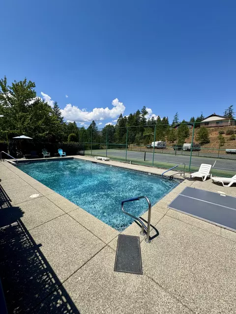 Exterior - 337 Cedar Ridge Dr, Cave Junction, OR 97523 photo 13 of 14