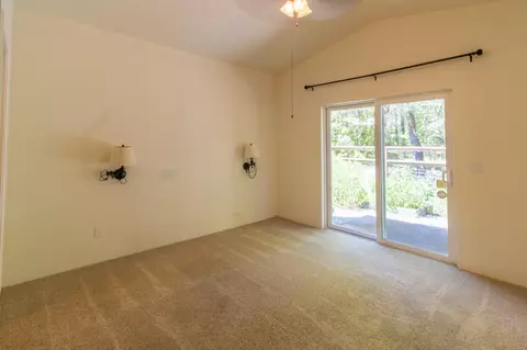 Bedroom - 337 Cedar Ridge Dr, Cave Junction, OR 97523 photo 5 of 6