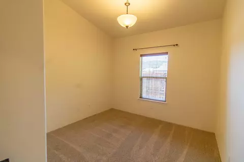 Bedroom - 337 Cedar Ridge Dr, Cave Junction, OR 97523 photo 3 of 6
