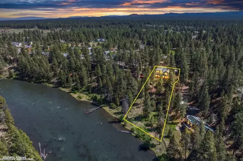 View/Area - 60655 River Bend Dr, Bend, OR 97702 photo 5 of 6