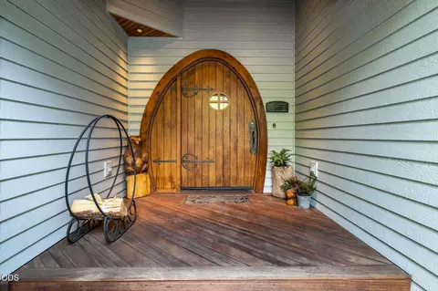 Entry Way - 60655 River Bend Dr, Bend, OR 97702 photo 1 of 4