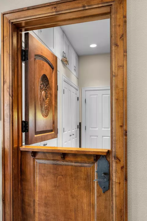 Entry Way - 60655 River Bend Dr, Bend, OR 97702 photo 3 of 4