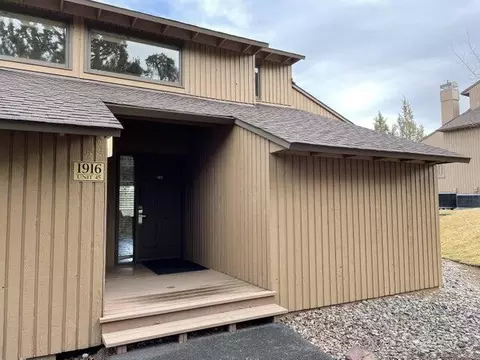 1916 Redtail Hawk Dr #RV45C, Redmond, OR 97756
