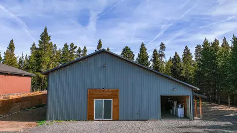 17140 Fontana Rd, Bend, OR 97707