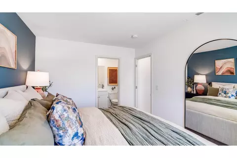 Bedroom - 16627 Grey Pine St, La Pine, OR 97739 photo 10 of 10