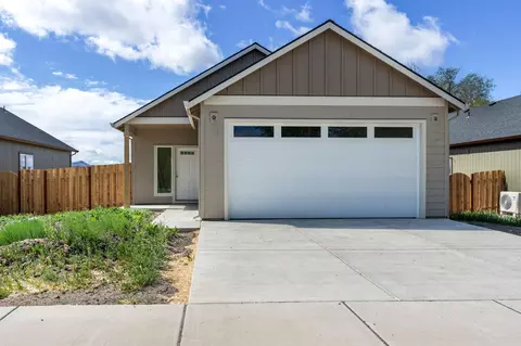 502 SW 6th St #LOT 9, Metolius, OR 97741