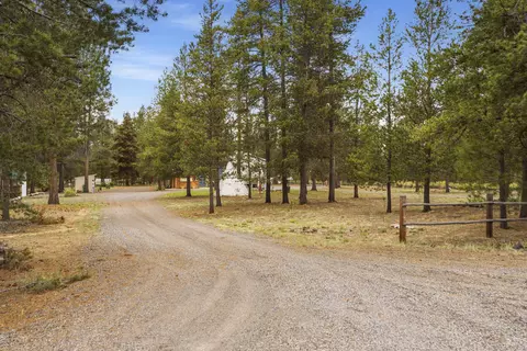 53625 Woodchuck Dr, La Pine, OR 97739 photo 10