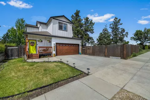 Exterior - 21336 Oconnor Way, Bend, OR 97701 photo 2 of 10