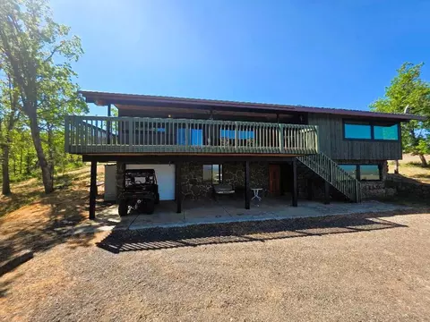 78902 Walters Rd, Maupin, OR 97037