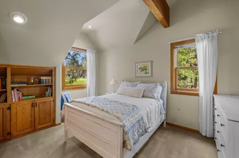 Bedroom - 60779 Currant Way, Bend, OR 97702 photo 6 of 13