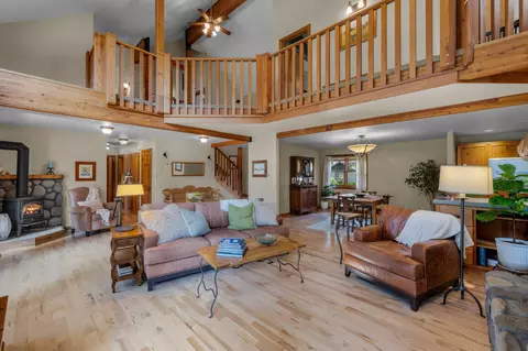 Living - 60779 Currant Way, Bend, OR 97702 photo 4 of 7