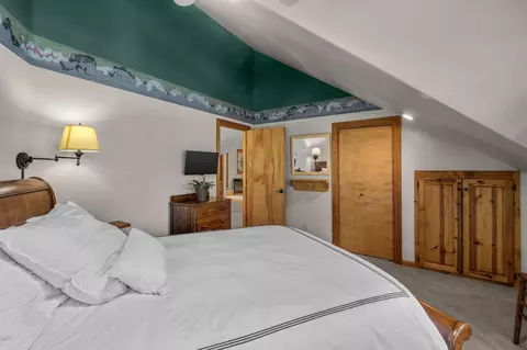 Bedroom - 60779 Currant Way, Bend, OR 97702 photo 10 of 13