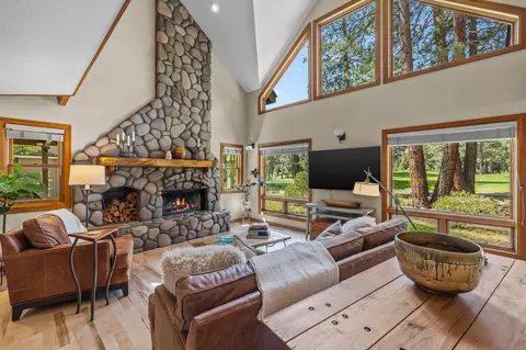 Living - 60779 Currant Way, Bend, OR 97702 photo 1 of 7