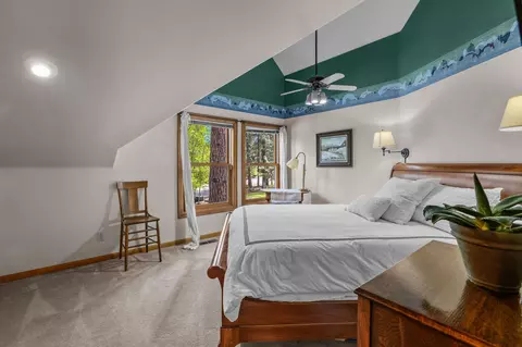 Bedroom - 60779 Currant Way, Bend, OR 97702 photo 11 of 13