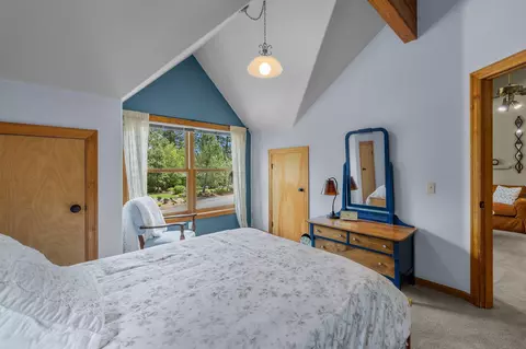 Bedroom - 60779 Currant Way, Bend, OR 97702 photo 12 of 13