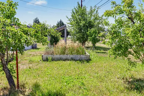 145 Highway 234, Eagle Point, OR 97524 photo 41