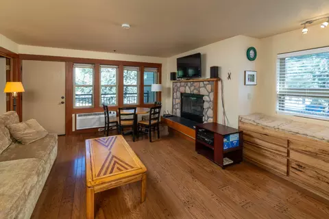 18575 SW Century Dr #2018, Bend, OR 97702
