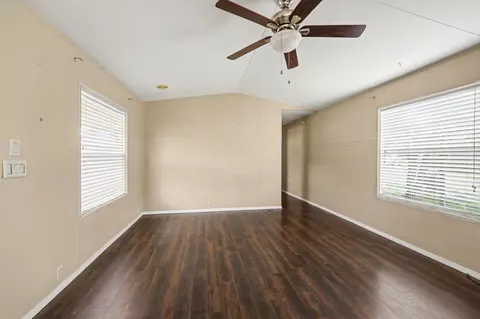 421 Stevens Rd UNIT 34, Eagle Point, OR 97524 photo 11