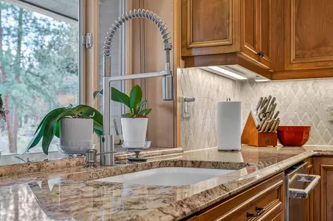 Kitchen - 3534 NW Mccready Dr, Bend, OR 97703 photo 6 of 6