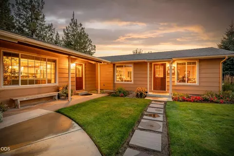 Exterior - 22539 Martee Ln, Bend, OR 97701 photo 66 of 86