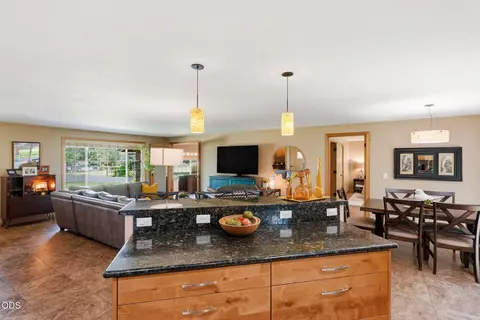 Kitchen - 22539 Martee Ln, Bend, OR 97701 photo 5 of 6