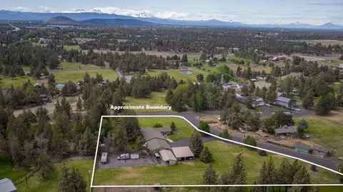 22539 Martee Ln, Bend, OR 97701