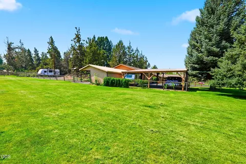 Exterior - 22539 Martee Ln, Bend, OR 97701 photo 20 of 86