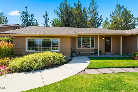 Exterior - 22539 Martee Ln, Bend, OR 97701 photo 4 of 86