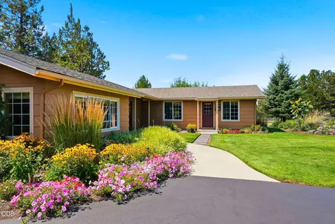 Exterior - 22539 Martee Ln, Bend, OR 97701 photo 13 of 86