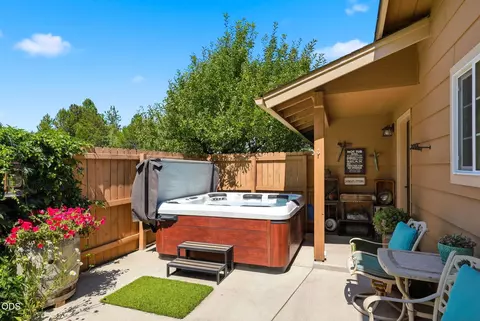 Exterior - 22539 Martee Ln, Bend, OR 97701 photo 53 of 86